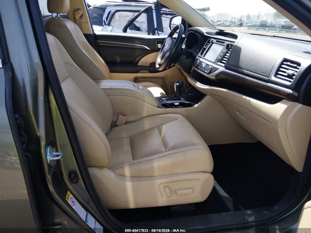 45417932 :رقم المزاد ، 5TDDKRFH6GS330326 vin ، 2016 Toyota Highlander Limited V6 مزاد بيع