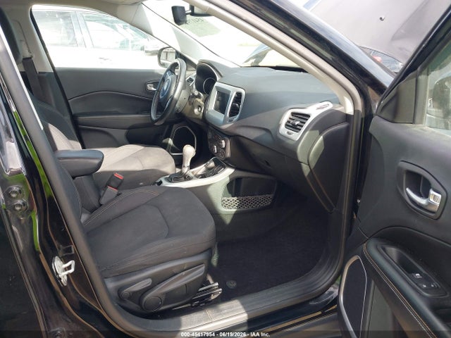 Jeep Compass Upland Edition 4x4 2019 3C4NJDAB4KT723785 Image 5