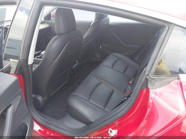 45418050 :رقم المزاد ، 5YJ3E1EA5JF051678 vin ، 2018 Tesla Model 3 Long Range/mid Range مزاد بيع