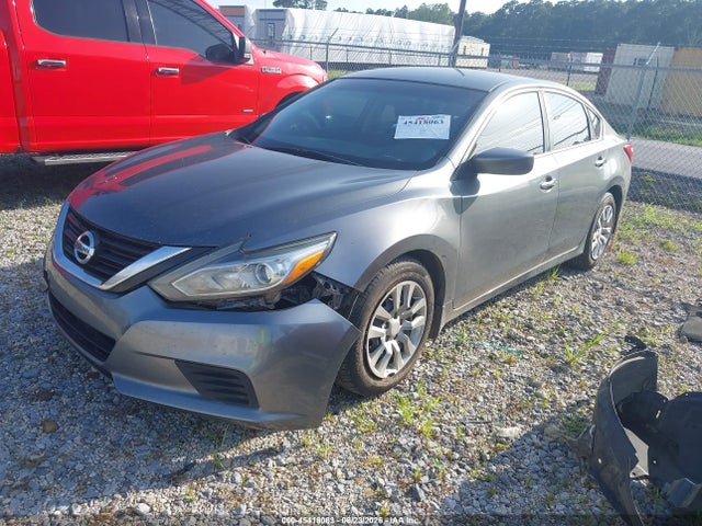 Nissan Altima 2.5 S 2016 1N4AL3AP7GN392051 Image 2
