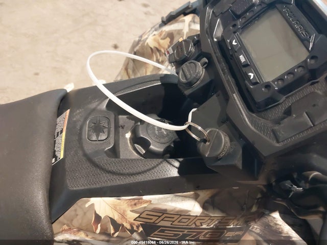 Polaris Sportsman 2024 3NESEE577RN184033 Image 11