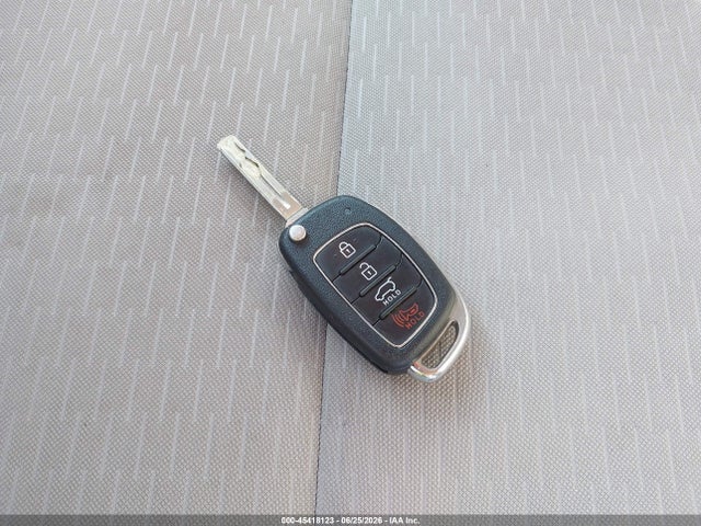 Hyundai TUCSON SE 2019 KM8J2CA47KU864827 Image 11