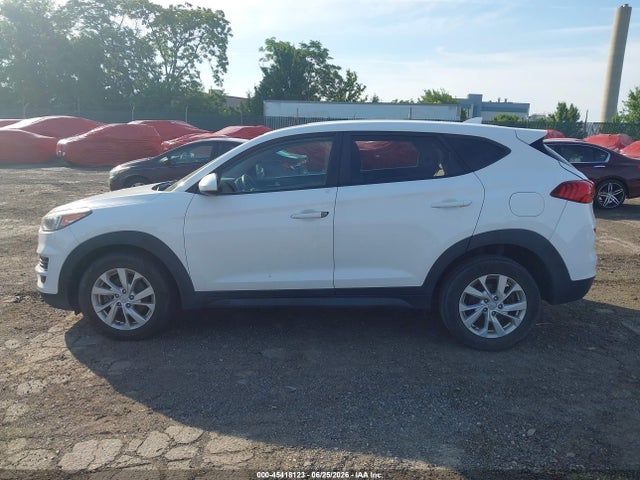 Hyundai TUCSON SE 2019 KM8J2CA47KU864827 Image 14