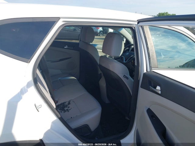 Hyundai TUCSON SE 2019 KM8J2CA47KU864827 Image 8
