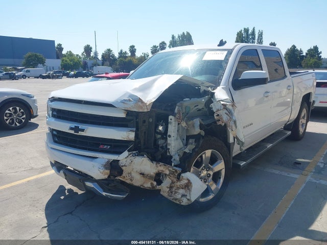 3GCUKREC4JG450721 Chevrolet Silverado 1500 Lt