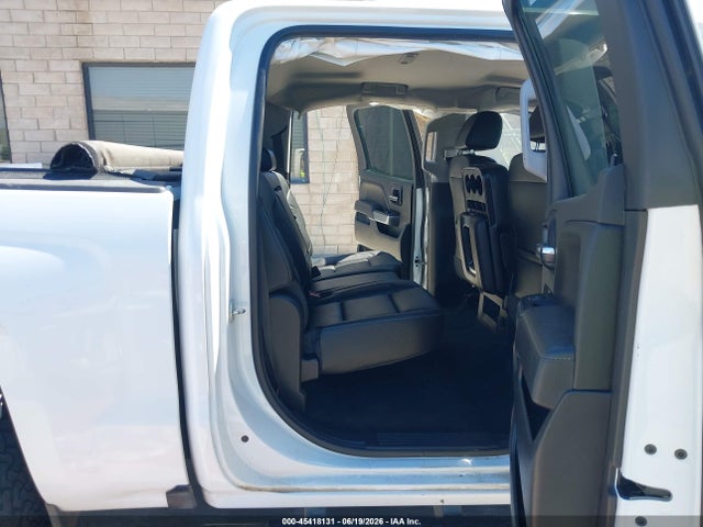 3GCUKREC4JG450721 Chevrolet Silverado 1500 Lt
