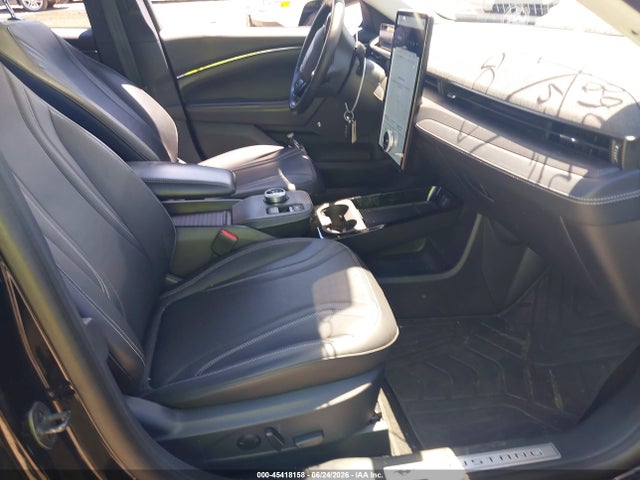 Ford Mustang Mach-e Premium 2021 3FMTK3R78MMA02439 Image 5