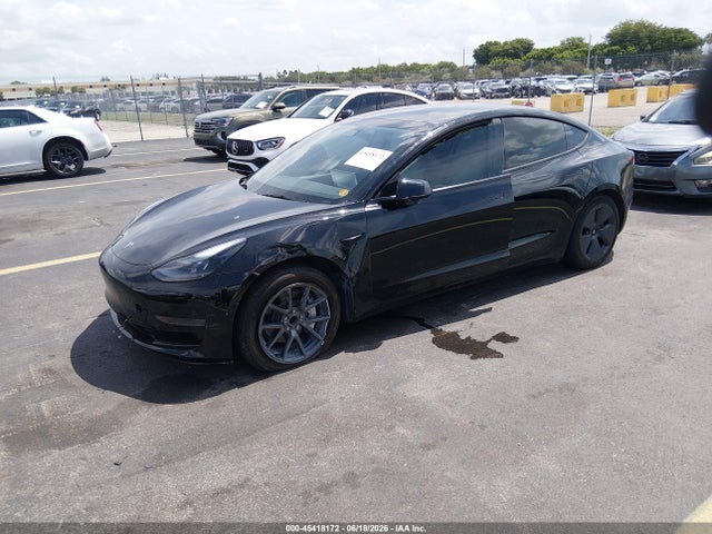 Tesla Model 3 Rear-wheel Drive 2023 5YJ3E1EA3PF696564 Image 2
