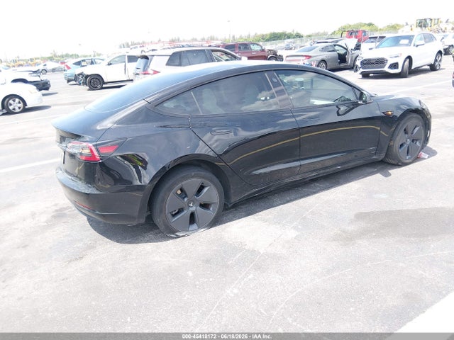 Tesla Model 3 Rear-wheel Drive 2023 5YJ3E1EA3PF696564 Image 4