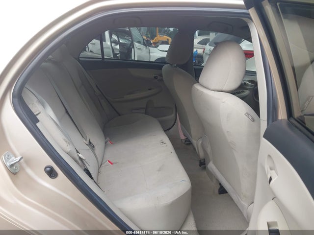 45418174 :رقم المزاد ، 2T1BU4EE6DC027188 vin ، 2013 Toyota Corolla L مزاد بيع