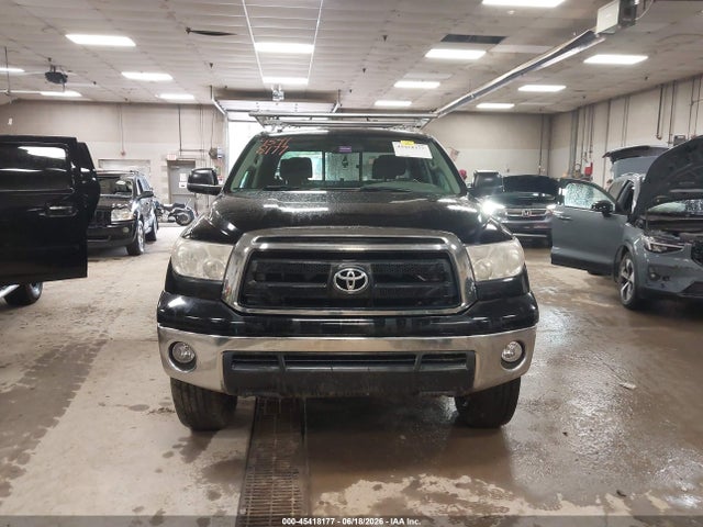 Продажа на аукционе авто 2012 Toyota Tundra Grade 5.7l V8, vin: 5TFUY5F14CX231471, номер лота: 45418177