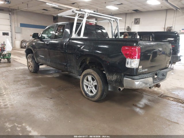 Продажа на аукционе авто 2012 Toyota Tundra Grade 5.7l V8, vin: 5TFUY5F14CX231471, номер лота: 45418177