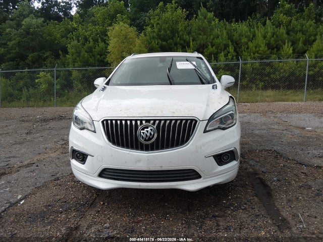 45418178 :رقم المزاد ، LRBFX1SAXJD082832 vin ، 2018 Buick Envision Essence مزاد بيع
