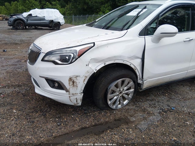 45418178 :رقم المزاد ، LRBFX1SAXJD082832 vin ، 2018 Buick Envision Essence مزاد بيع