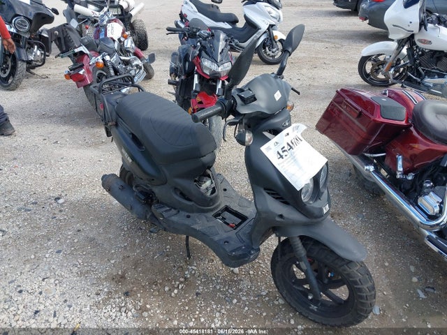 2020 RFVPMP200L1018219 zdjęcie główne