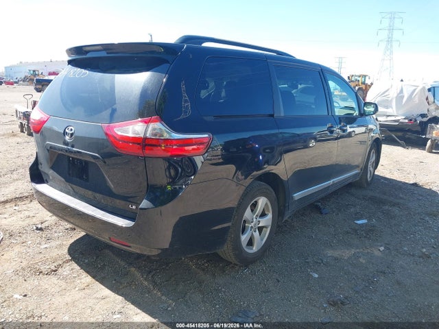 Aukcja sprzedaży 2017 Toyota Sienna Le 8 Passenger, vin: 5TDKZ3DC6HS809760, numer aukcji: 45418205
