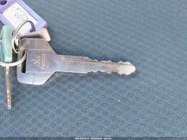Mitsubishi Fec72w 2017 JL6BPH1A1HK002664 Image 10