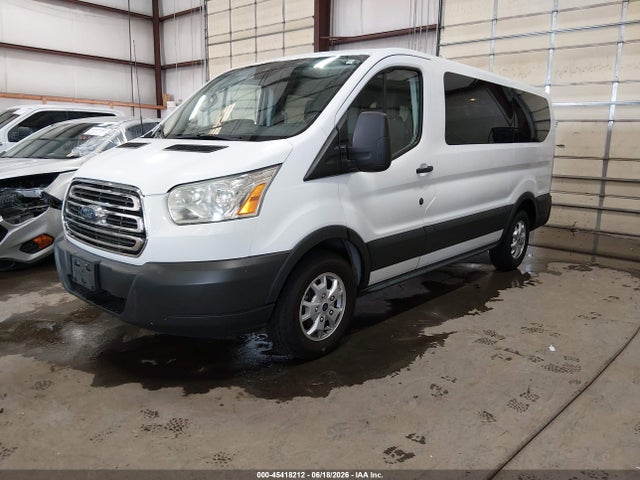 Ford Transit-150 Xlt 2015 1FMZK1YMXFKB16409 Image 2