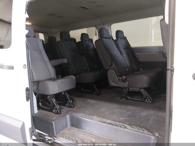 Ford Transit-150 Xlt 2015 1FMZK1YMXFKB16409 Image 8