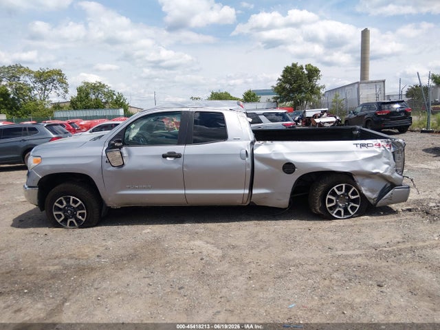 5TFUY5F1XHX603029 Toyota Tundra Sr5 5.7l V8