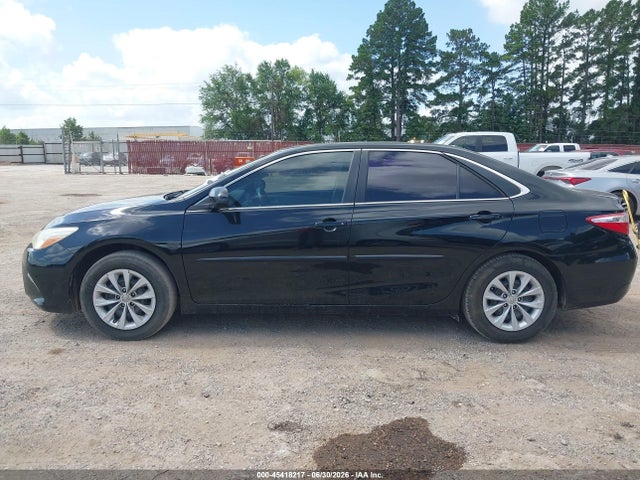 4T4BF1FK5GR544889 Toyota CAMRY LE