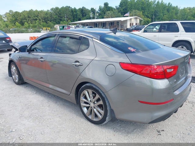 2015 Kia Optima Sx Turbo მანქანა იყიდება აუქციონზე, vin: 5XXGR4A66FG370861, აუქციონის ნომერი: 45418220