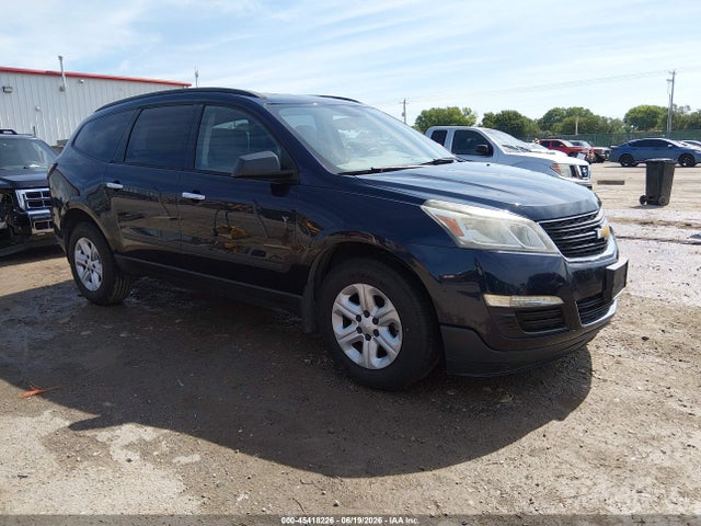 1GNKVFKD8FJ135542 Chevrolet Traverse Ls