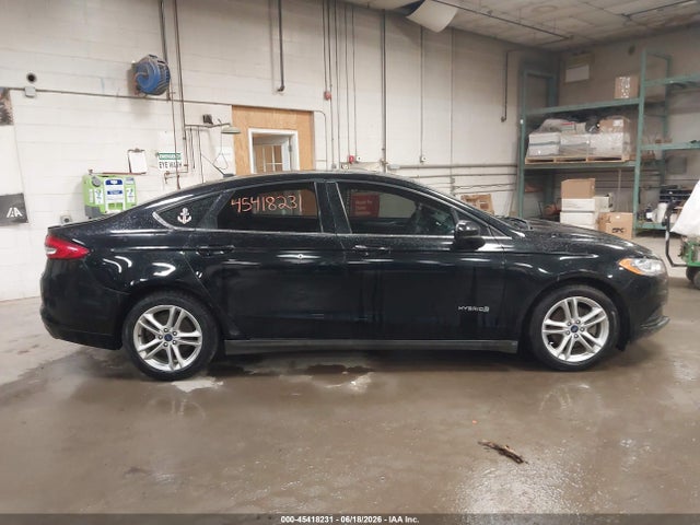 45418231 :رقم المزاد ، 3FA6P0LU5JR141416 vin ، 2018 Ford Fusion Hybrid Se مزاد بيع