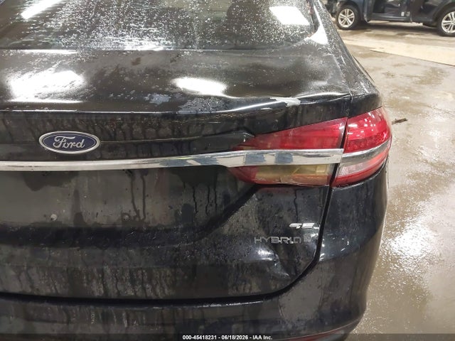 45418231 :رقم المزاد ، 3FA6P0LU5JR141416 vin ، 2018 Ford Fusion Hybrid Se مزاد بيع