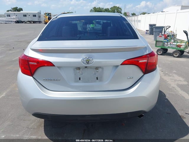 Продаж на аукціоні авто 2018 Toyota Corolla Se, vin: 5YFBURHE9JP812616, номер лоту: 45418234