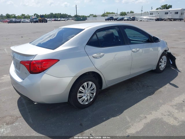 Продаж на аукціоні авто 2018 Toyota Corolla Se, vin: 5YFBURHE9JP812616, номер лоту: 45418234