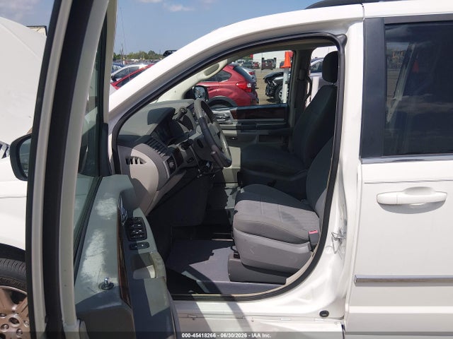 Aukcja sprzedaży 2010 Chrysler Town & Country Touring, vin: 2A4RR5D17AR305560, numer aukcji: 45418266