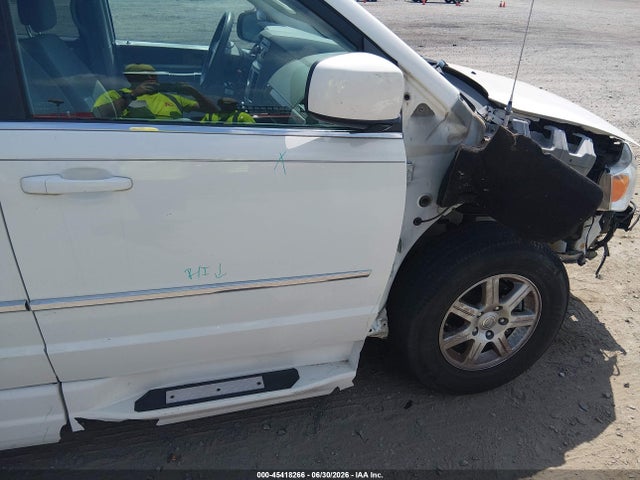 Aukcja sprzedaży 2010 Chrysler Town & Country Touring, vin: 2A4RR5D17AR305560, numer aukcji: 45418266