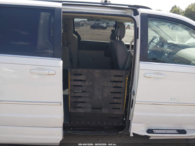 Aukcja sprzedaży 2010 Chrysler Town & Country Touring, vin: 2A4RR5D17AR305560, numer aukcji: 45418266