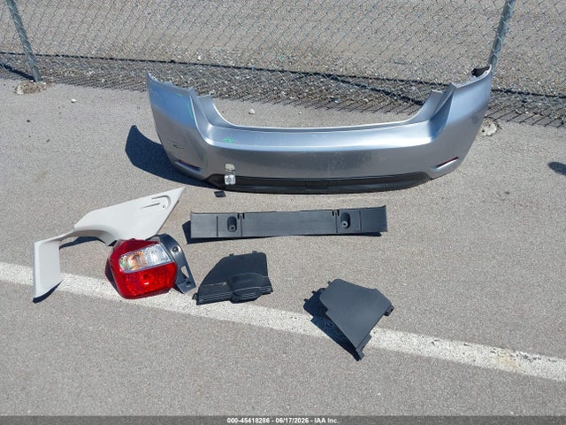 Subaru Impreza 2.0i 2015 JF1GPAA63F8282007 Image 12