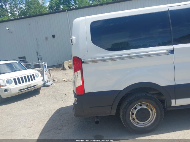 Продажа на аукционе авто 2020 Ford Transit-150 Passenger Van, vin: 1FMZK1Y87LKA84937, номер лота: 45418312