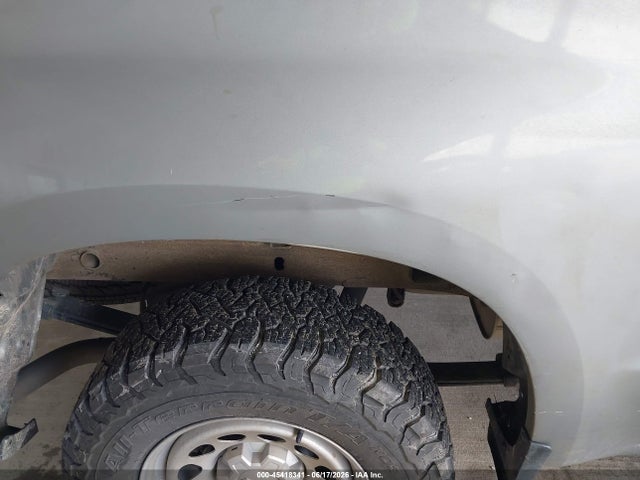 1GCRDAED3PZ209980 Chevrolet Silverado 1500 4wd Standard Bed Wt