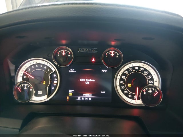 2017 Ram 1500 Night  4x4 5'7 Box მანქანა იყიდება აუქციონზე, vin: 1C6RR7MT0HS686736, აუქციონის ნომერი: 45418369