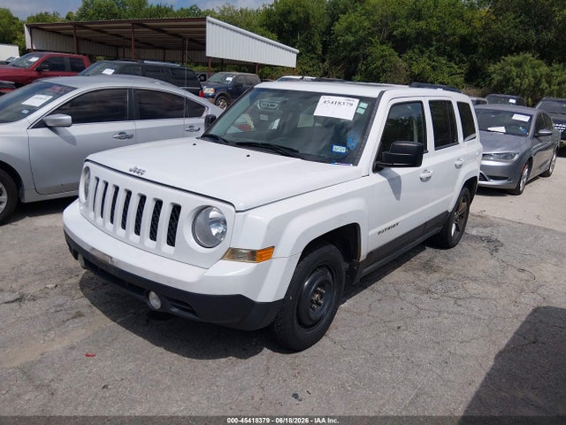 Jeep Patriot High Altitude Edition 2015 1C4NJPFA7FD367961 Image 2