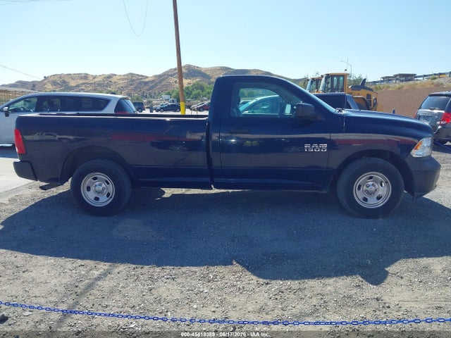 3C6JR6DG1JG323563 RAM 1500 Tradesman 4x2 8&#039; Box