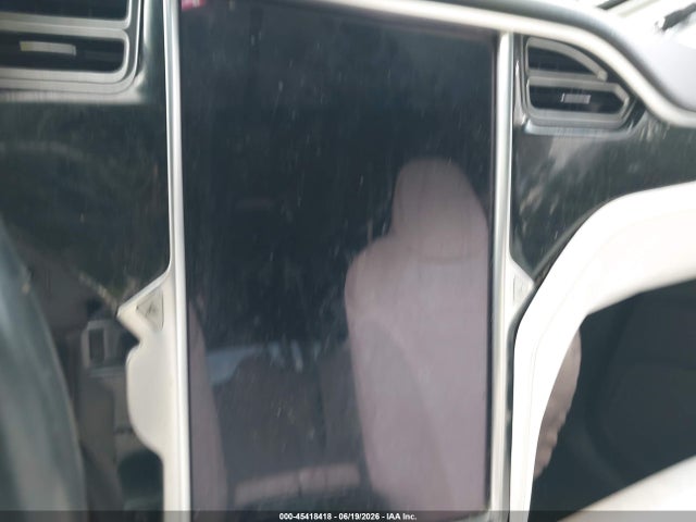 Tesla Model X 100d/75d/90d 2017 5YJXCDE22HF065727 Image 14