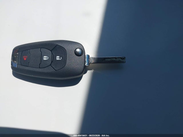 KL7CJKSB4LB063676 Chevrolet Trax Fwd Ls
