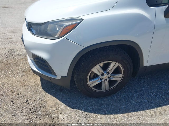 KL7CJKSB4LB063676 Chevrolet Trax Fwd Ls