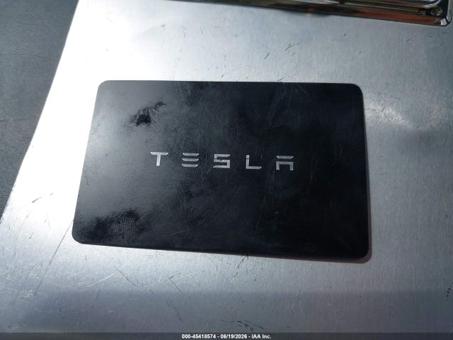 Продаж на аукціоні авто 2024 Tesla Model Y Long Range Dual Motor All-wheel Drive, vin: 7SAYGDEE2RF186989, номер лоту: 45418574