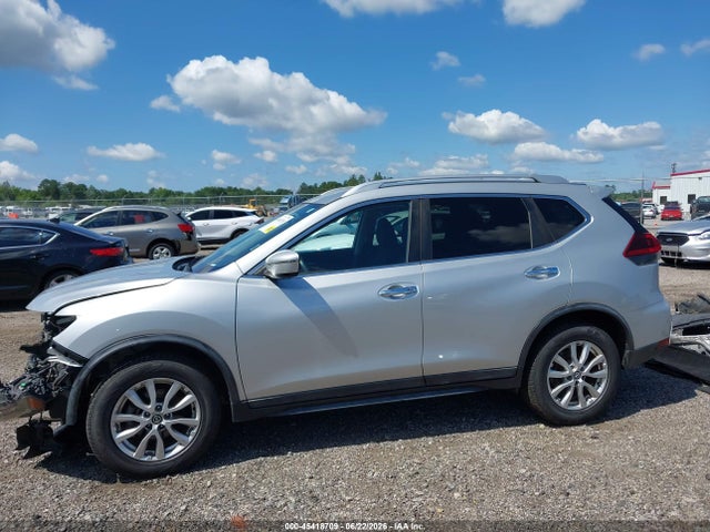 Продажа на аукционе авто 2018 Nissan Rogue Sv, vin: KNMAT2MT2JP551387, номер лота: 45418709