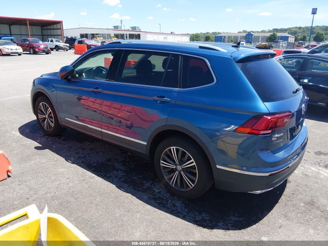 2018 Volkswagen Tiguan 2.0t Se/2.0t Sel მანქანა იყიდება აუქციონზე, vin: 3VV2B7AX7JM057822, აუქციონის ნომერი: 45418737