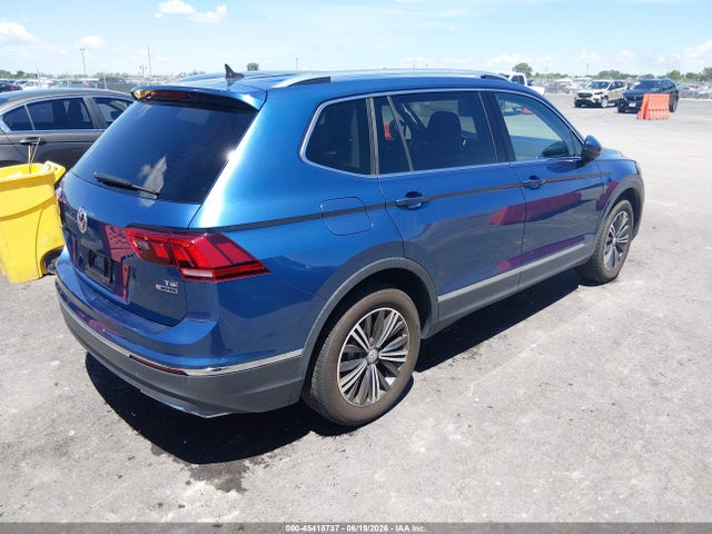 2018 Volkswagen Tiguan 2.0t Se/2.0t Sel მანქანა იყიდება აუქციონზე, vin: 3VV2B7AX7JM057822, აუქციონის ნომერი: 45418737