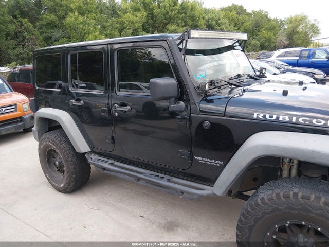 1C4BJWFG3EL158111 Jeep Wrangler Unlimited Rubicon