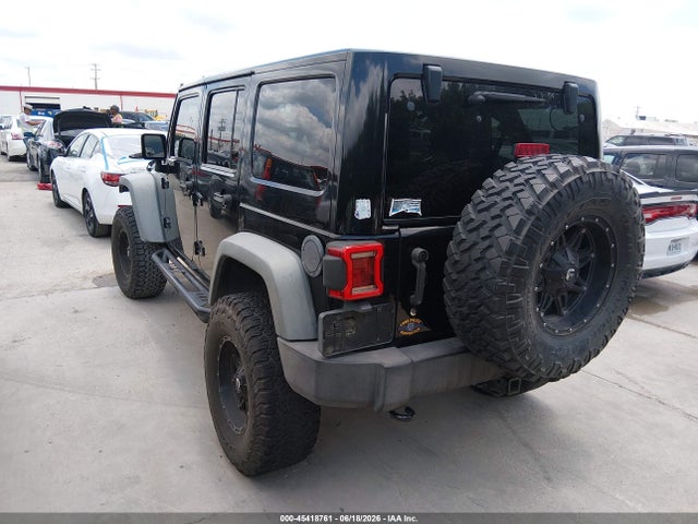1C4BJWFG3EL158111 Jeep Wrangler Unlimited Rubicon