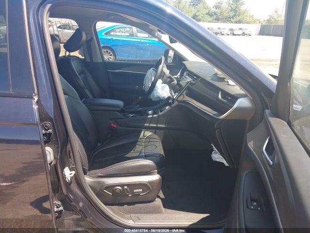 2023 Jeep Grand Cherokee L Limited 4x4 მანქანა იყიდება აუქციონზე, vin: 1C4RJKBG8P8830800, აუქციონის ნომერი: 45418784